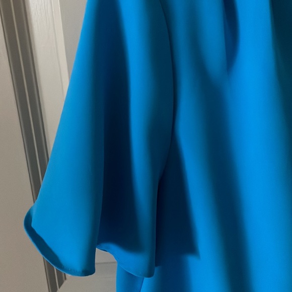 Blue Alfani Top! - Picture 5 of 11